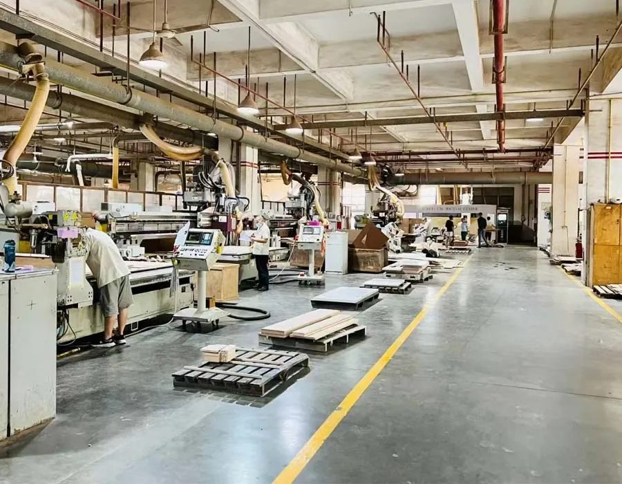 Authentic Foshan woodworking factory assembly line